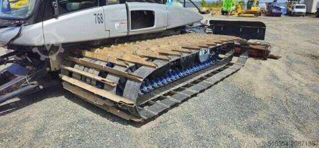 Dozer Prinoth Leitwolf Pistenbully Schneepiste