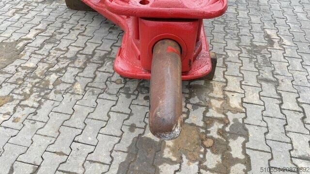 Crawler excavator CAT Abbruchhammer / 25-30 ton Bagger