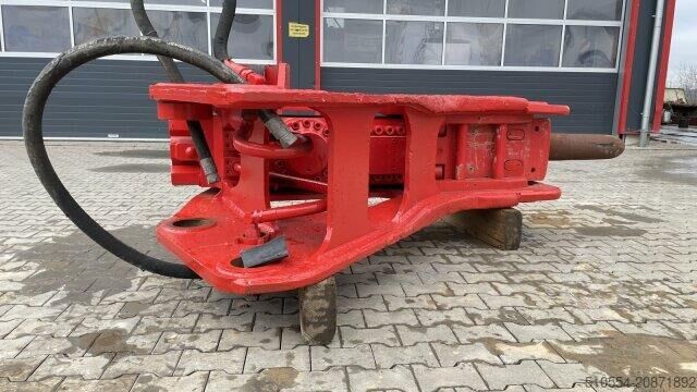 Crawler excavator CAT Abbruchhammer / 25-30 ton Bagger