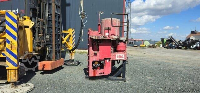 IHC Fundex F12SE IHC Fundex F12SE