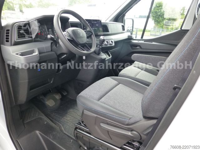 Curtain sider van RENAULT NEW Master Pritsche Plane Schlafkabine