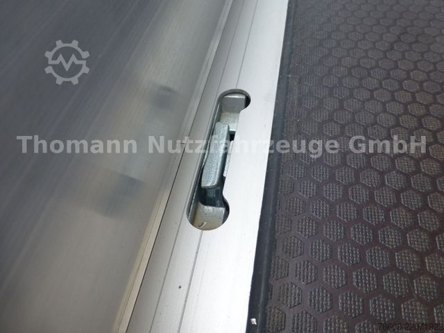 Curtain sider van RENAULT NEW Master Pritsche Plane Schlafkabine
