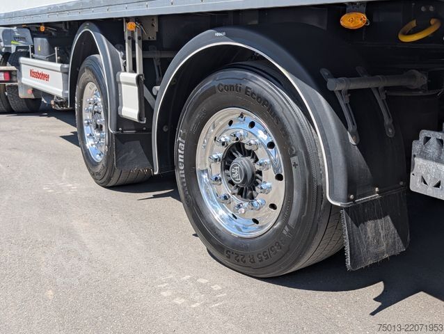 Box semitrailer KÄSSBOHRER City-Koffer mit LBW und Zwangslenkung