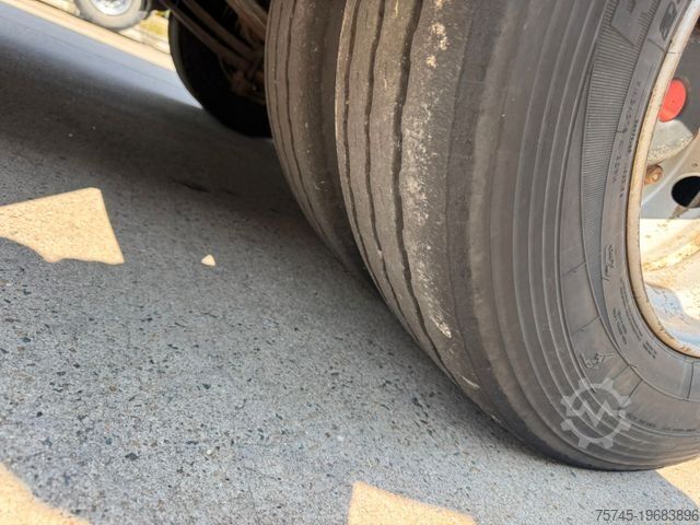 Auflieger mit Pritsche & Plane ORTHAUS * SAF-ACHSEN * 107 m3 * SPECIAL * PLANE *