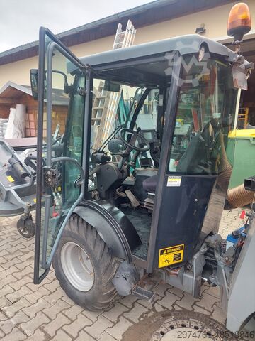 Municipal vehicle Kärcher MIC 84