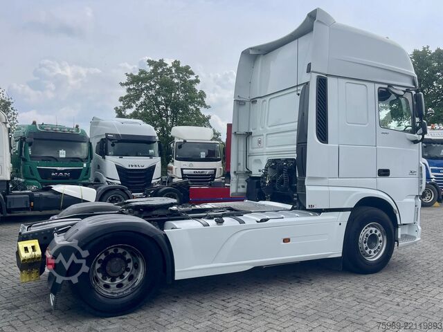 Standard-SZM DAF XF 460 ADR ,MANUAL  gearbox ! FRIGO TOP condition,