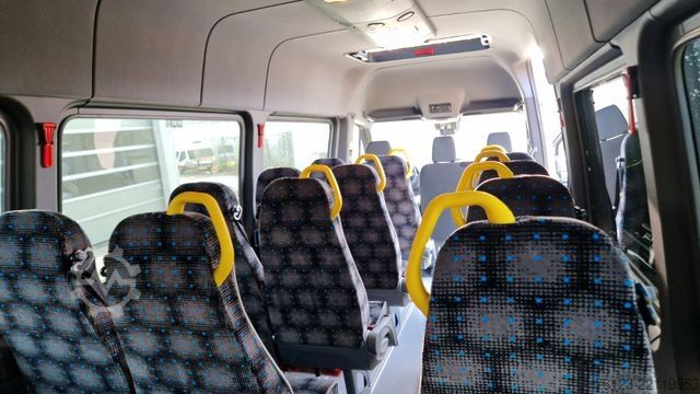Minibus MERCEDES-BENZ 8 Sprinter Lord Light 22 Sitzer Vorlauffahrzeug