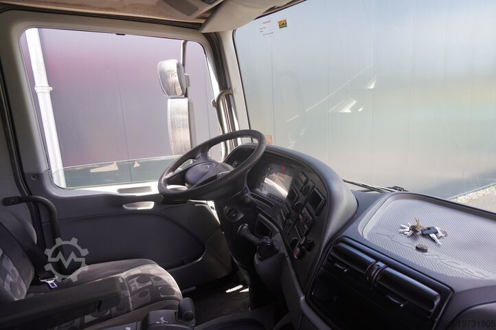 Crane truck Mercedes-Benz ACTROS 4141 / FAUN HK60 MOBILE CRANE WITH JIB