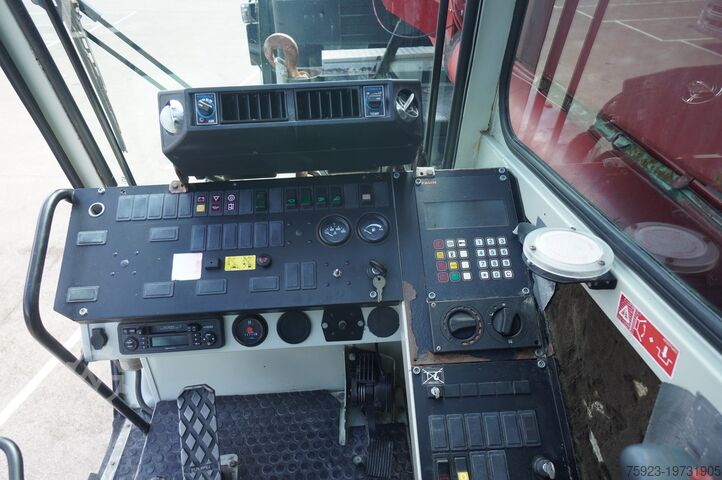 Crane truck Mercedes-Benz ACTROS 4141 / FAUN HK60 MOBILE CRANE WITH JIB