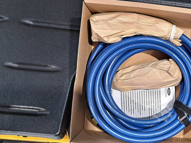 High-roof van FORD E-TRANSIT L3H3 68kWh Navi!