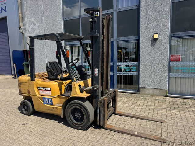 Forklift Caterpillar DP30K **SIDESHIFT-PERFECT WORKING**