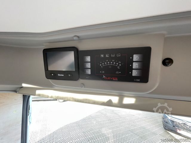 Campervan CLEVER Celebration*RFK*Solar*AHK**Ex. Mietfahrzeug