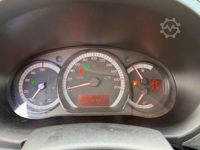 Minibus MERCEDES-BENZ Citan Mixto 111 CDI extralang Klima 5 Sitzer