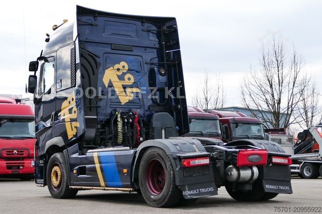 Standard tractor unit RENAULT T 520 Retarder 2-XL-Tank Standklima Sondermodell