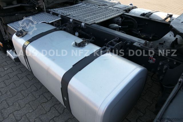 Volume tractor unit RENAULT T 480 2-Tanks Standklima Euro 6