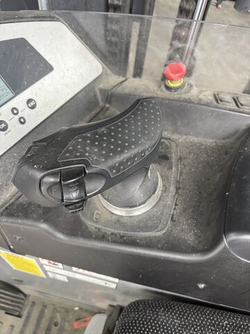 Schubmaststapler Still FM-X10
