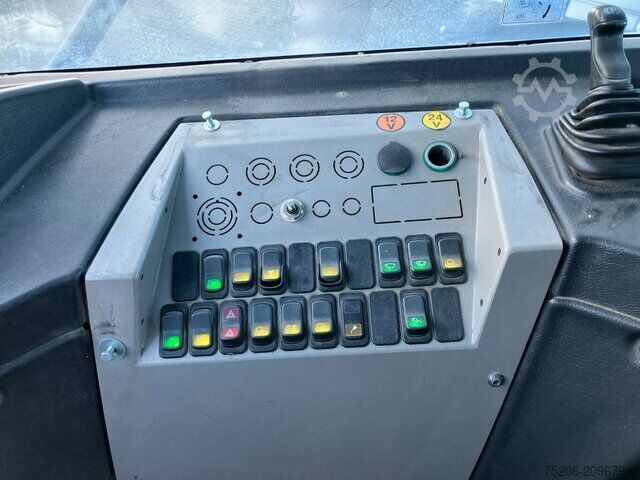 Tractor unit Terberg RT223 4x4