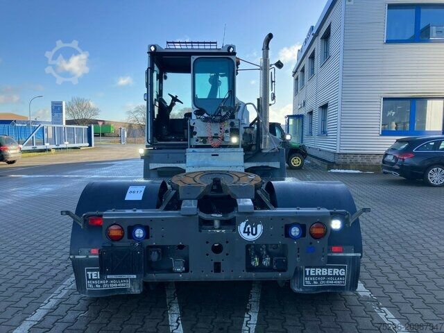 Tractor unit Terberg RT223 4x4