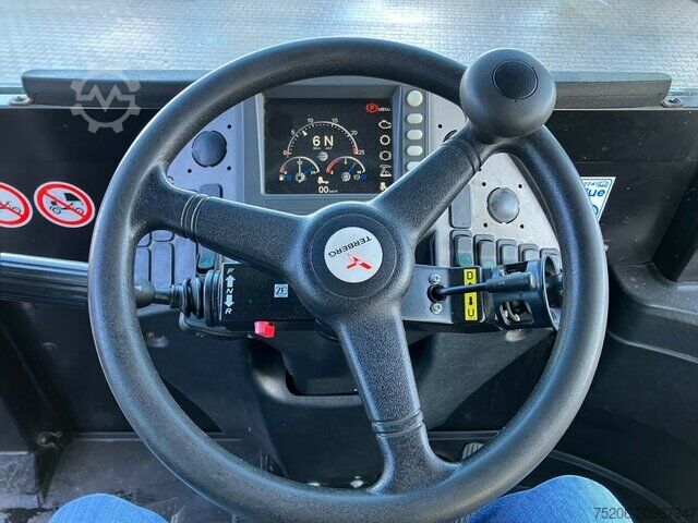 Tractor unit Terberg RT223 4x4