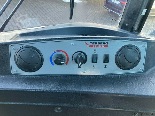 Tractor unit Terberg RT223 4x4