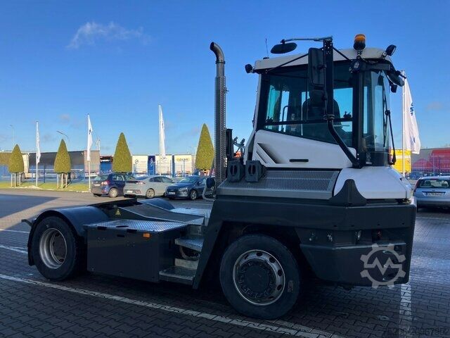 Tractor unit Terberg RT223 4x4