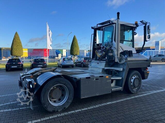 Tractor unit Terberg RT223 4x4