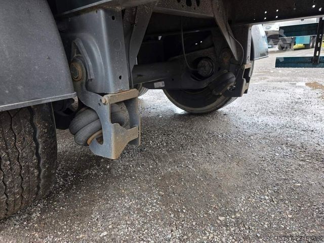 Auflieger mit Walkingfloor REISCH 65 cbm Schubboden, Lift, SAF Scheibe