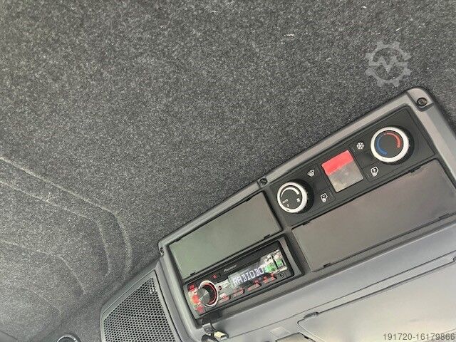 Tractors (haulers) Valtra T235 V 2A1