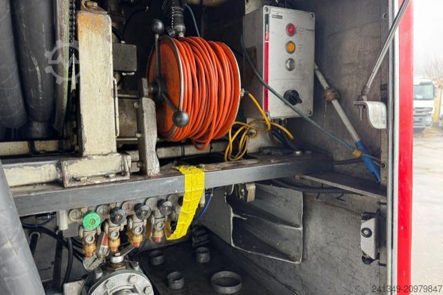 Tanker truck RENAULT Lander 430 8x2 23'300L