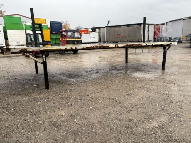 Swap body open Krone Plattform 7,82m mit Steckrungen mittig