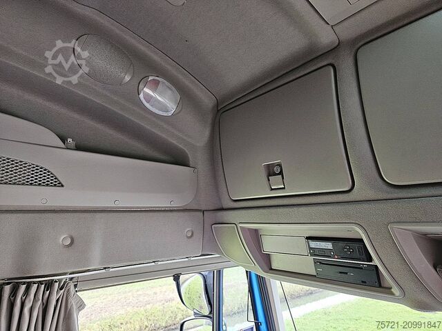 Standard-SZM IVECO AS440S46 STRALIS