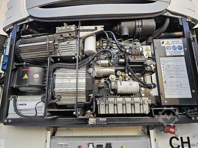 Refrigerated/frozen transport SCHMITZ SKO 24