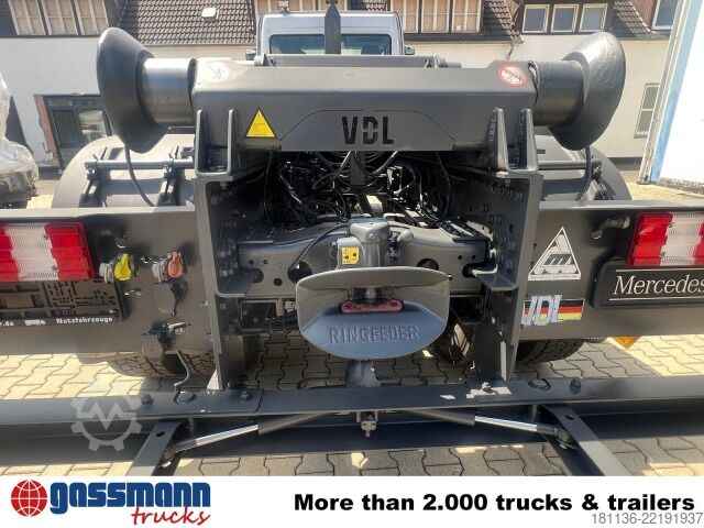 Abrollkipper Mercedes-Benz Axor 1829 A 4x4