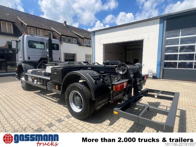 Abrollkipper Mercedes-Benz Axor 1829 A 4x4