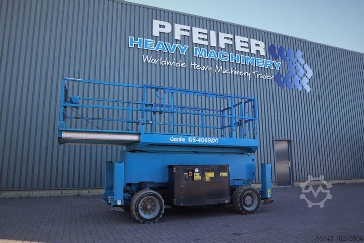 Scissor lift Genie GS4069DC Electric, 14m Working Height, 363kg Capac