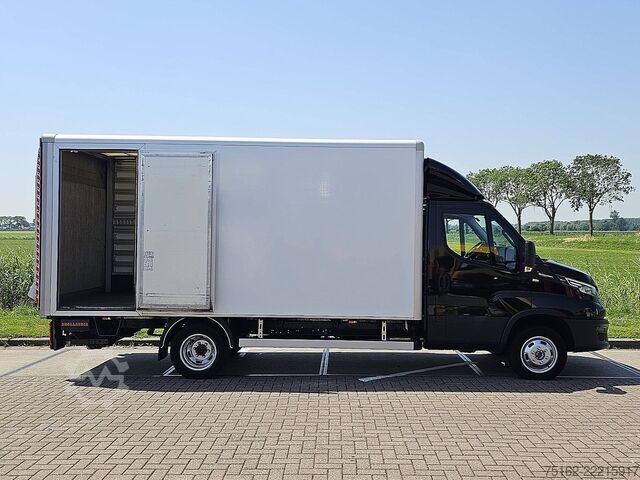 Koffer IVECO DAILY 40C18 3.0ltr ac aut EURO6