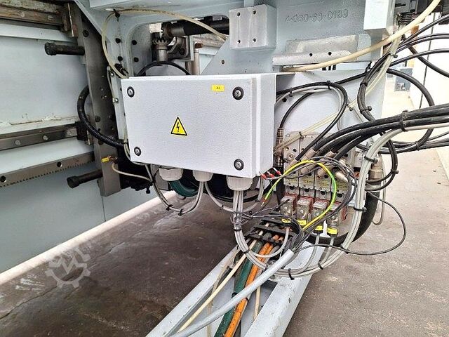 Dowel boring machine WEEKE OPTIMAT ABD 100