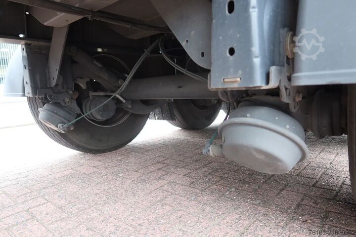 Curtain sided Kögel SN 24 Schuifzeil, Schuifdak, lift as, stuur-as,...