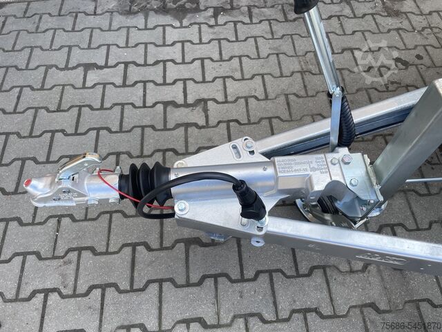 Tipper- three-way Saris K3 306 170 3500 3-Seiten Kipper E-Pumpe