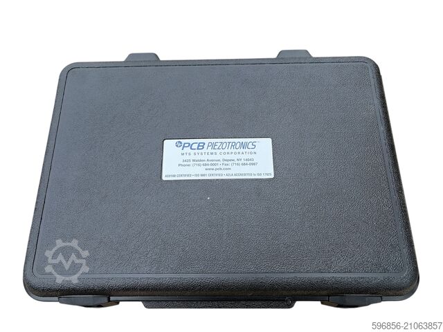 Schwingungskalibrator PCB Piezotronics 394C06 – Set im Koffer Kalibrator drgań PCB Piezotronics 394C06 – zestaw w walizce Kalibrator drgań PCB Piezotronics 394C06 – zestaw w walizce