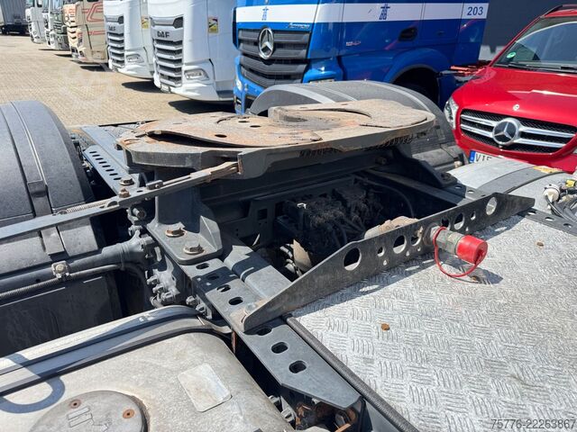 Standard tractor unit MERCEDES-BENZ 1846 Actros 5 L-Fahrerhaus   Kipphydraulik