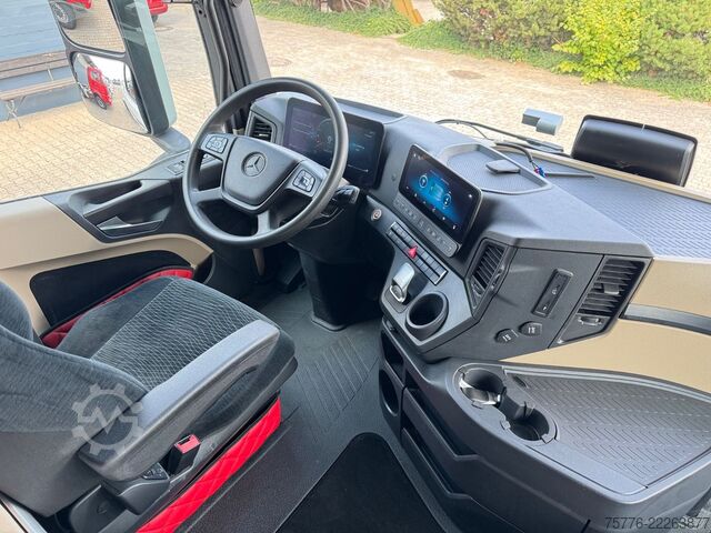 Standard tractor unit MERCEDES-BENZ 1846 Actros 5 L-Fahrerhaus   Kipphydraulik