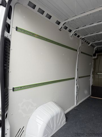 Kastenwagen hoch CITROEN Jumper Kastenwagen L2H2 3.3T  Diesel 140 Manue40