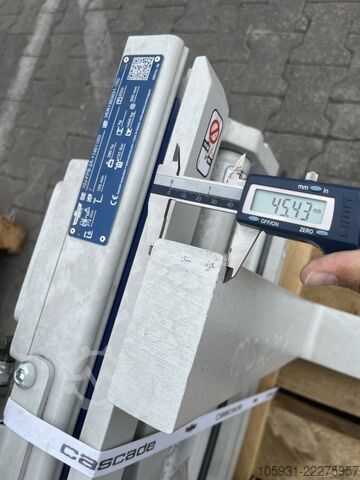 Fork positioners Cascade 10J-FPB-2A-114611R0