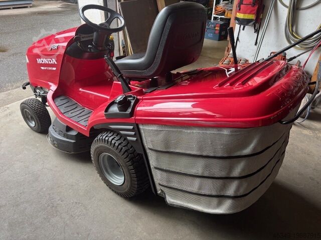 Riding mower Honda HF2315HM