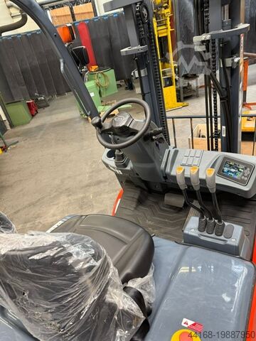3-wheel forklift Heli Elektrostapler 1,5 To CPD 15