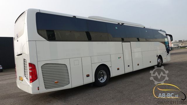 Motor coach MERCEDES-BENZ Tourismo RHD, 55 Sitze, Euro 6