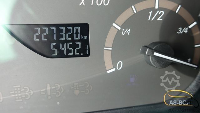 Motor coach MERCEDES-BENZ Tourismo RHD, 55 Sitze, Euro 6