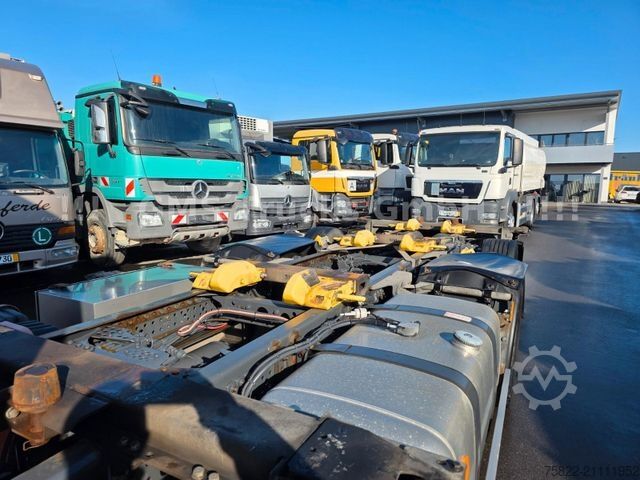 Wechselfahrgestell LKW MERCEDES-BENZ Actros 2545 / Giga / Park Cool / German