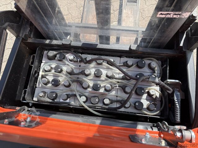 High Lift stacker Toyota SPE 160
